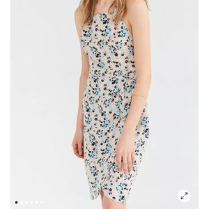 Kimchi Blue apron flowers silk dress